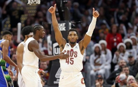 字母空砍45分逆转无果 骑士守住胜利逼近榜首