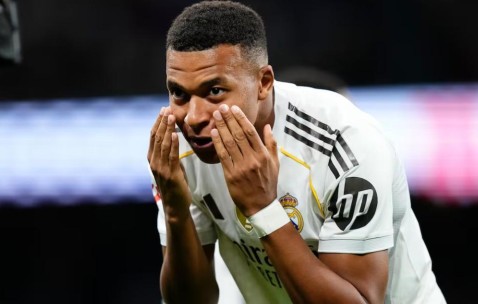 阿斯：姆巴佩改变了饮食习惯，现在比上赛季轻了3公斤