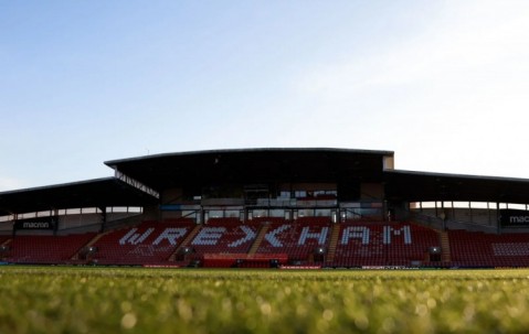 安卓版-即将迎战切尔西！雷克瑟姆官方呼吁球迷不要在比赛中喊恐同口号