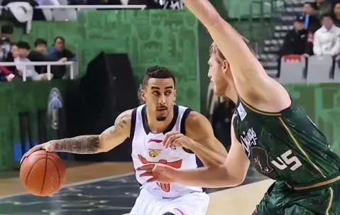 九游游戏中心-CBA常规赛周四赛程：广东PK上海，广厦PK四川，山东PK宁波