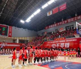安卓版-四川女篮带动消费500万？篮协自卖自夸遭批：背书价值骤降
