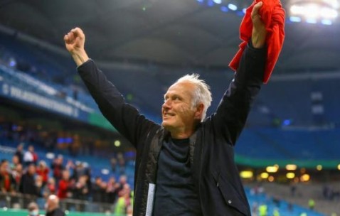 首进德国杯决赛！施特赖希：没经验？我们总赢决赛！