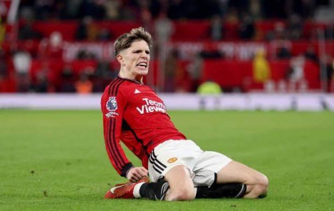 九游客户端-滕哈赫：上半场就踢得很好，我们可以击败任何球队