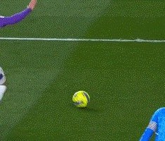 九游手机版-【西甲】本泽马终场前双响 皇马2比0客胜巴拉多利德